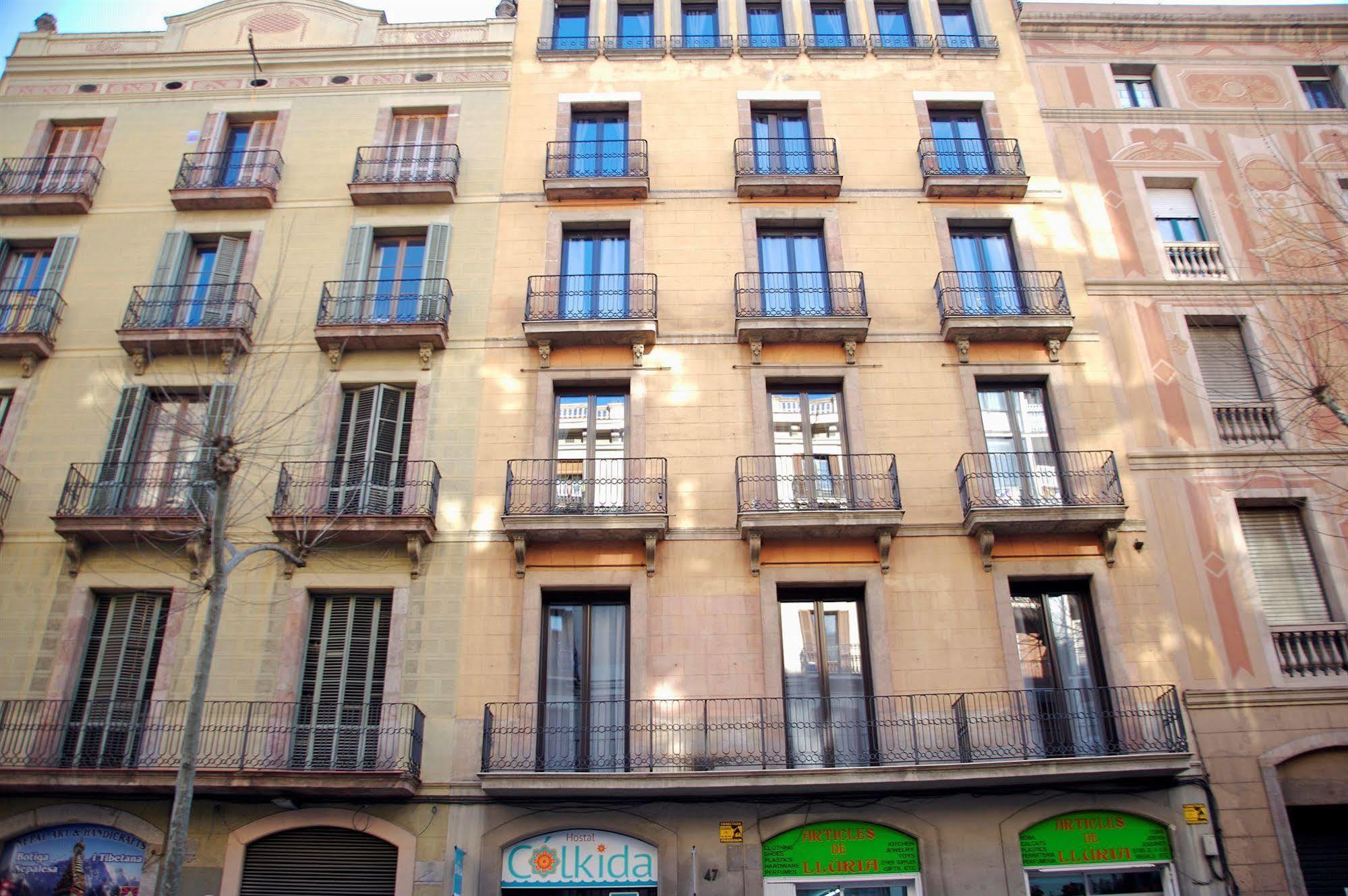 Pensión Colkida Barcelona Exterior foto